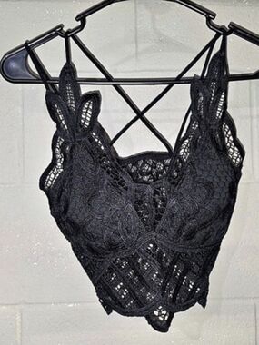 Black Lace Camisole Like New
